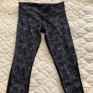 Lululemon leggings, Size 6